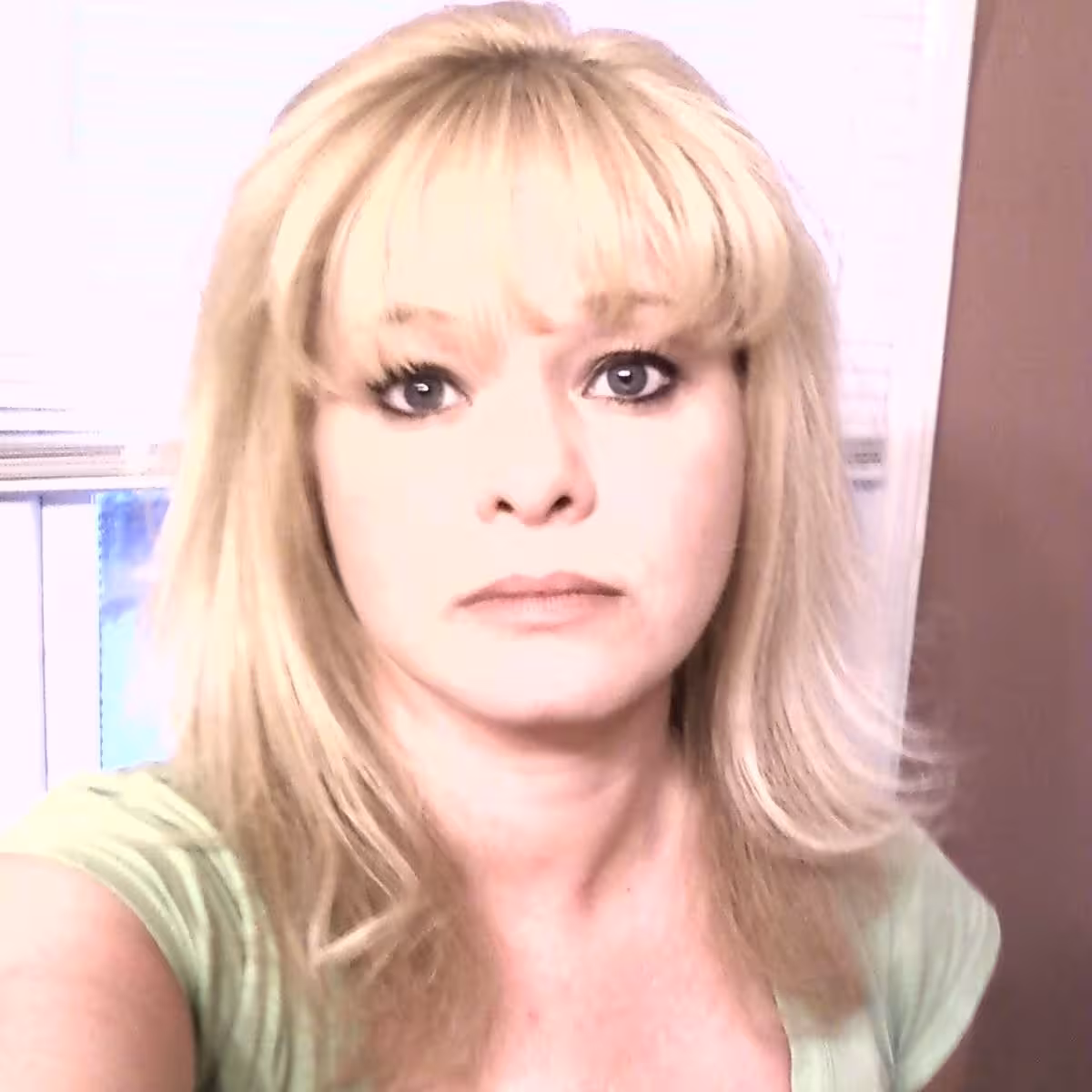 miaanon6946